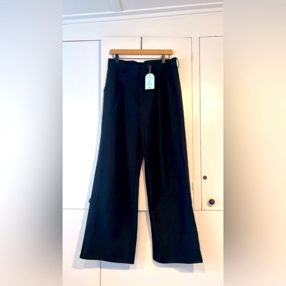 NWT high rise wide le trousers